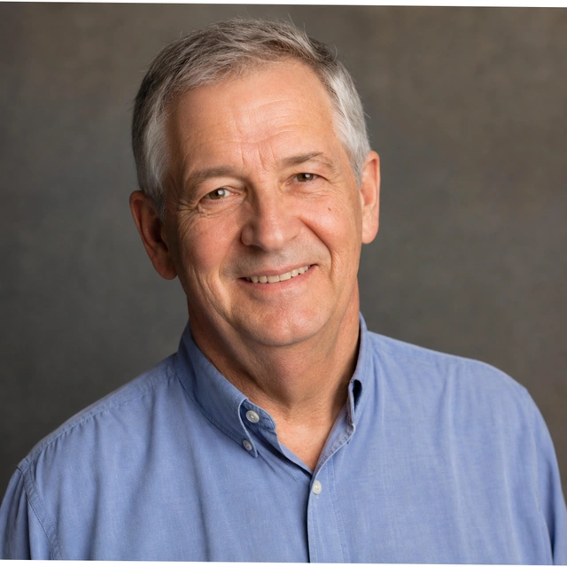 Brian Whitaker, Washington landowner